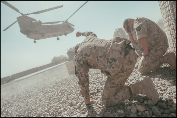 2009 AFGANISTAN GHAZNI MOQUR GIRO WARRIOR POLISH SOLDIERS
fot.Damian Kramski
www.damiankramski.com